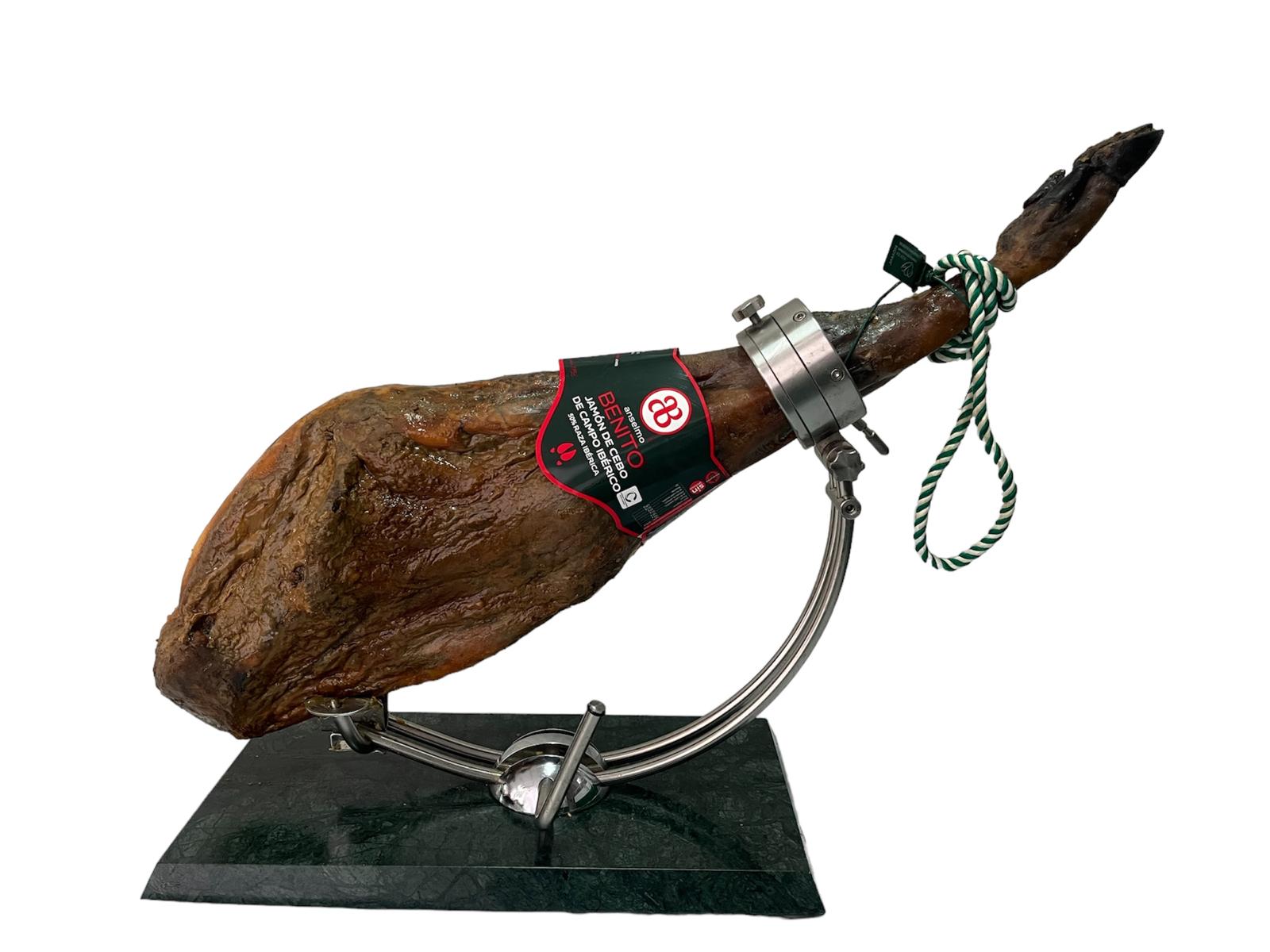 Jamón de Cebo de Campo Ibérico 50% Raza Ibérica | Anselmo Benito/Montebugo