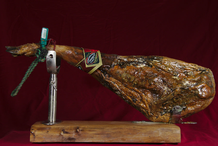 Jamón Cebo ibérico 50% raza ibérica de 8 a 8,5 kg | Cortegana Ibérico