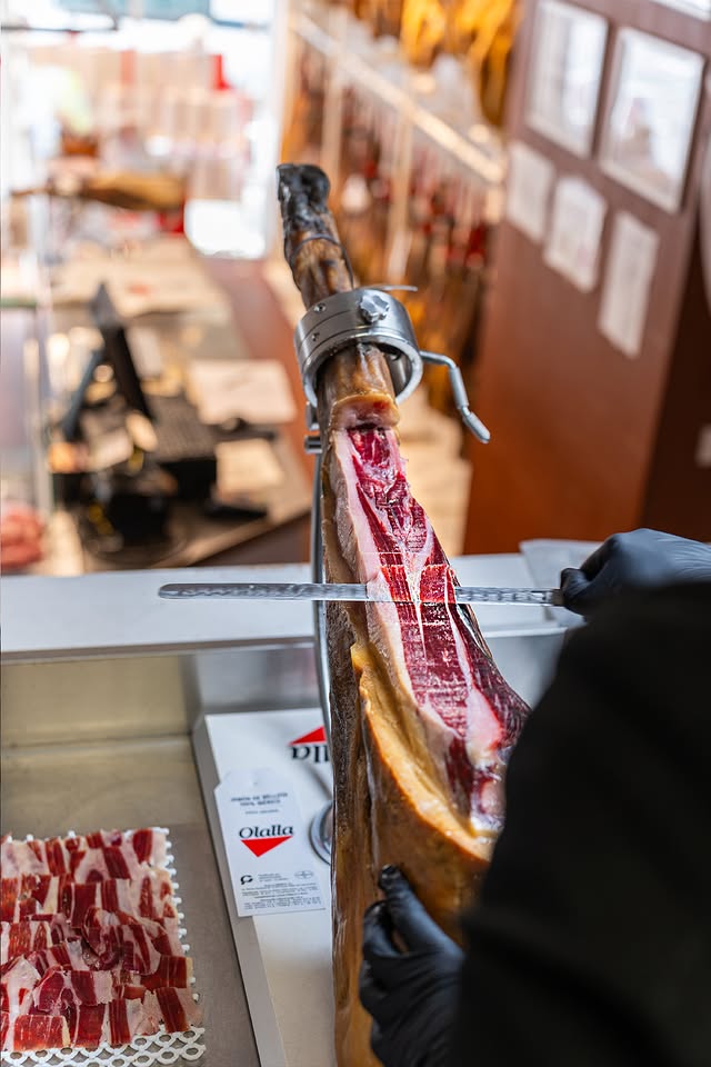 Jamón Cebo de Campo Ibérico 50% raza ibérica + Lomo Cebo de Campo Ibérico 50% raza ibérica | Olalla
