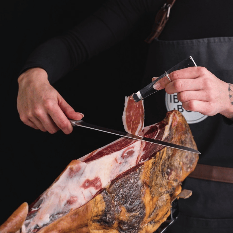 Paleta de Cebo 50% Ibérica - Sierra de Aracena (4,5-5,5 kg) | Iberic Box