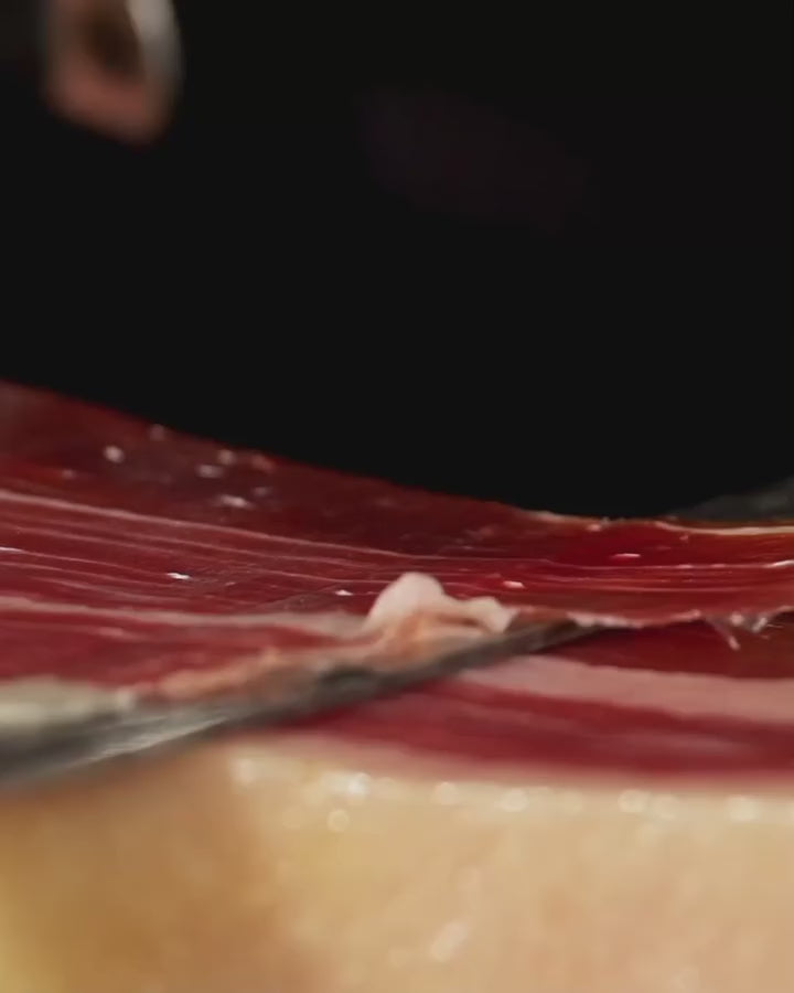 Cargar vídeo: Jamón de Bellota 100% Ibérico DOP Jabugo Calidad Súmmum | Olalla