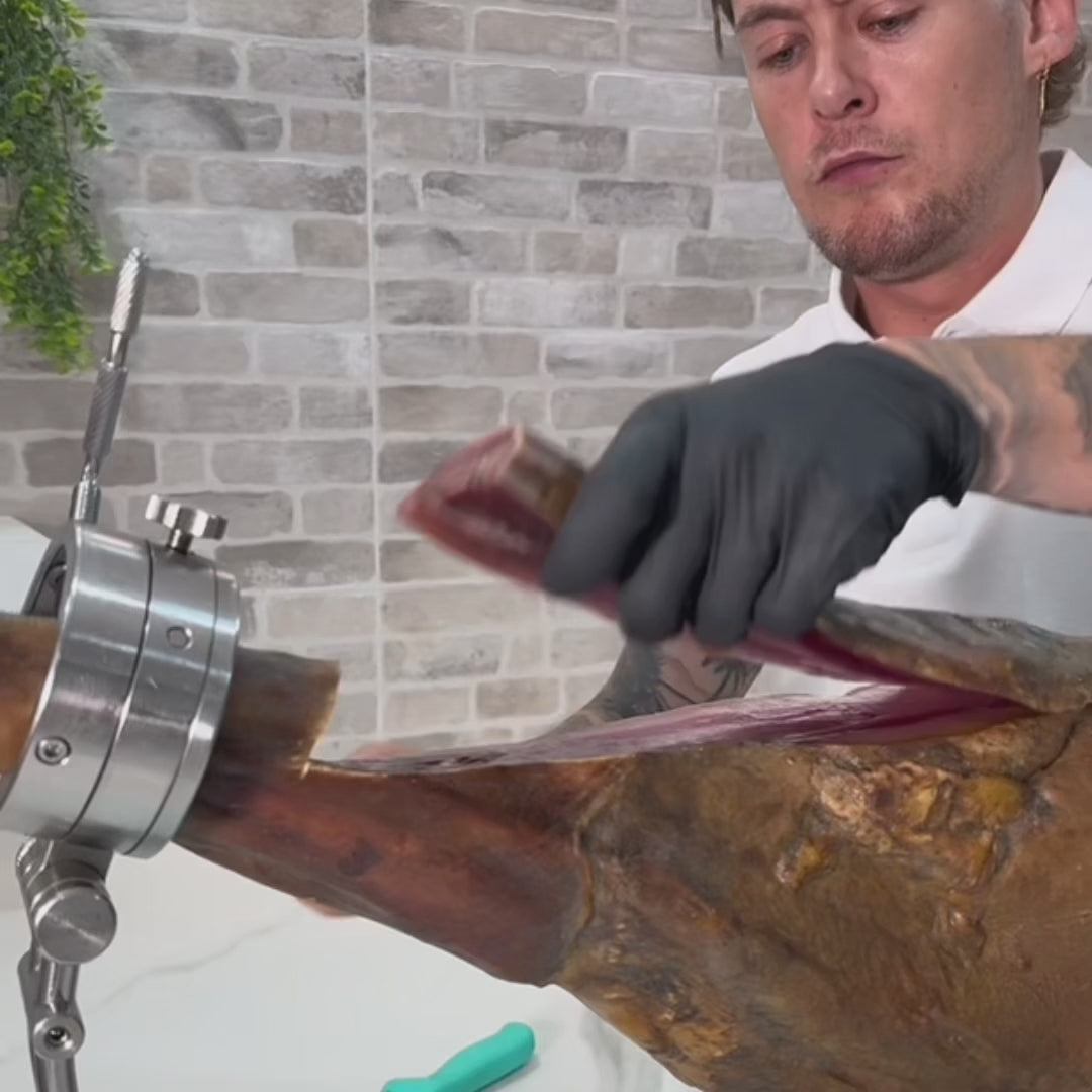 Cargar vídeo: Jamón curado Etiqueta Plata | Los Hernández